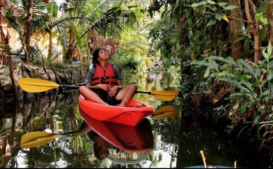Vivaresidence Homestay Alappuzha Exteriör bild