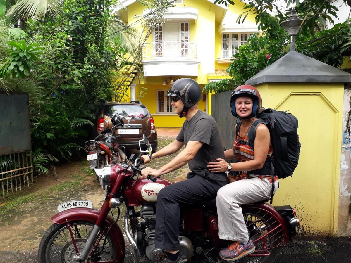 Vivaresidence Homestay Alappuzha Exteriör bild